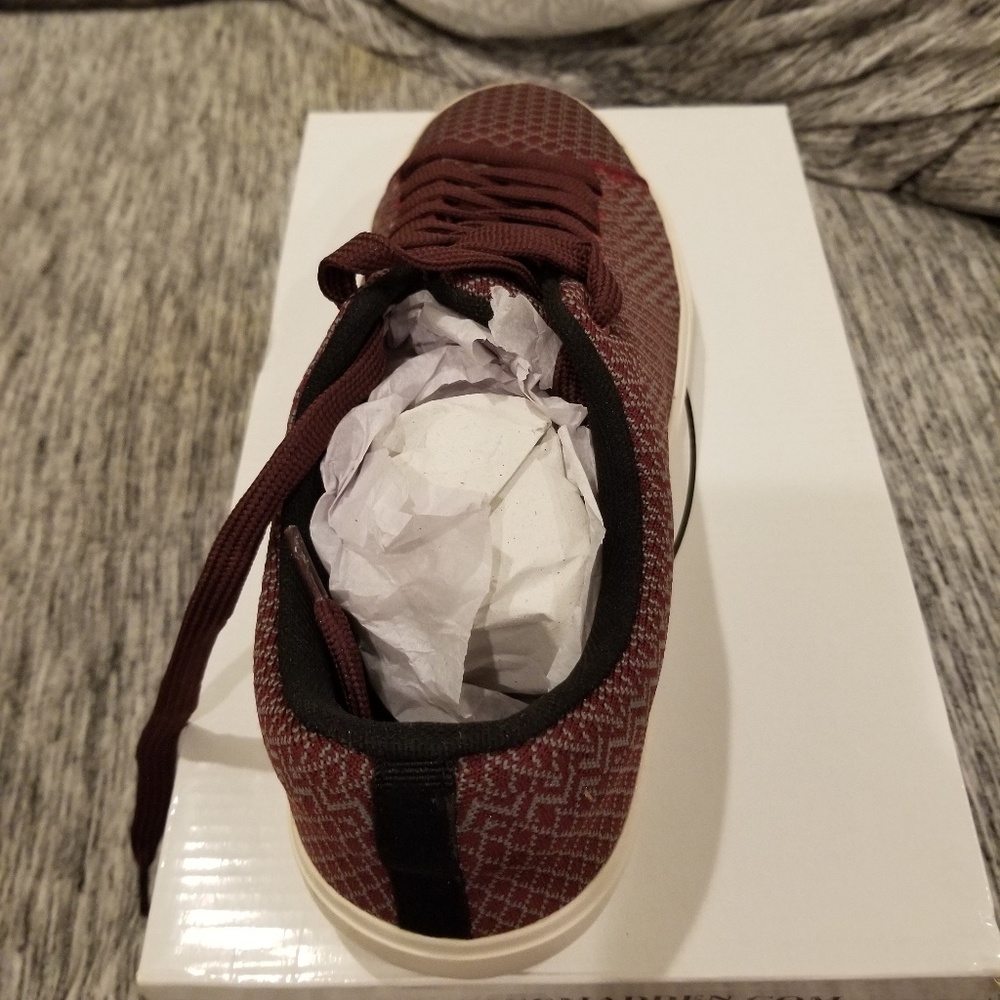 Steve Madden Moirai Sneakers
